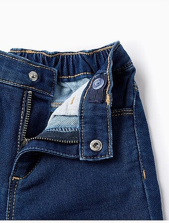 Pantalón vaquero flare en denim cómodo