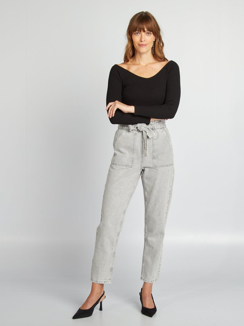 Pantalón vaquero mom con cinturón anudable GRIS - Kiabi