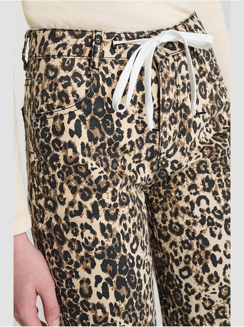 Pantalón vaquero recto ARASGI Marrón - Kiabi