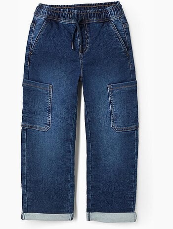 Pantalón vaquero recto con bolsillos cargo