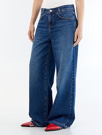 Pantalón vaquero wide leg efecto desgastado