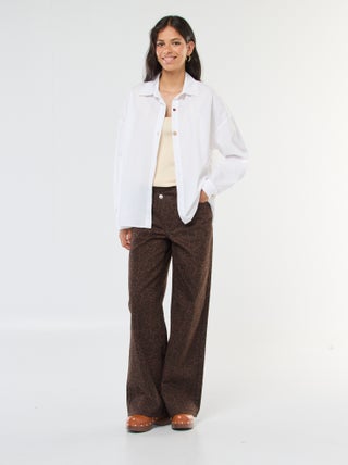 Pantalón wide leg con estampado de leopardo