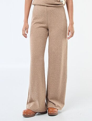 Pantalón wide leg de punto suave