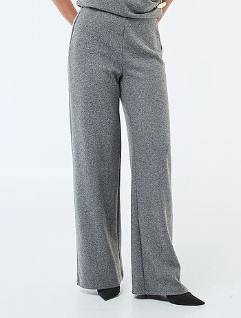 Pantalón wide leg de punto suave