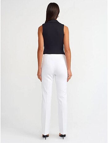 Pantalones acampanados de cintura alta