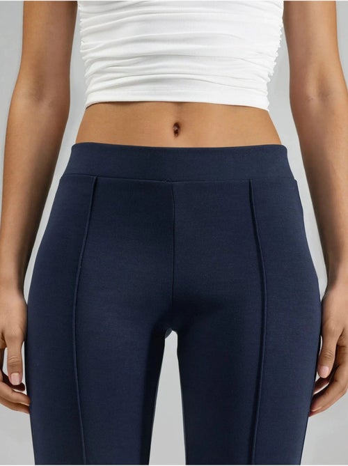 Pantalones acampanados de cintura alta con cinturilla elástica busem - Kiabi Pantalones acampanados de cintura alta con cinturilla elástica busem - Kiabi