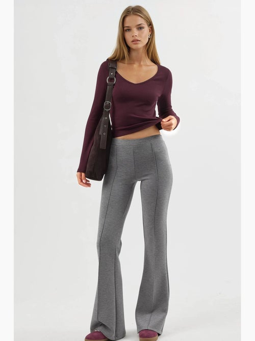 Pantalones acampanados de cintura alta con cinturilla elástica busem - Kiabi Pantalones acampanados de cintura alta con cinturilla elástica busem - Kiabi