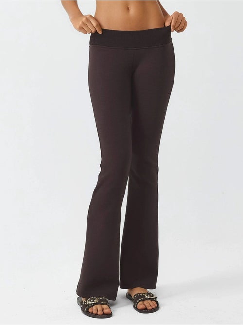 Pantalones acampanados de cintura alta con elástico busem - Kiabi Pantalones acampanados de cintura alta con elástico busem - Kiabi