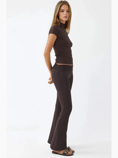 Pantalones acampanados de cintura alta con elástico busem - Kiabi Pantalones acampanados de cintura alta con elástico busem - Kiabi