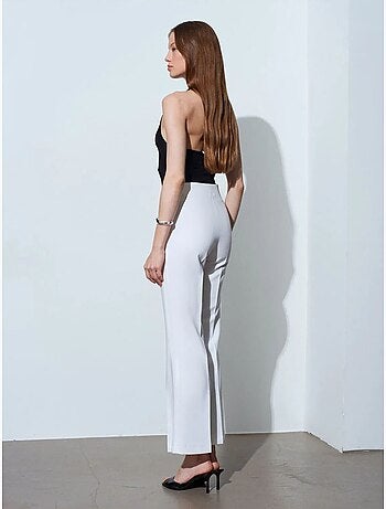 Pantalones acampanados de tiro alto para mujer