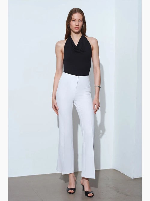 Pantalones acampanados de tiro alto para mujer dilvin - Kiabi