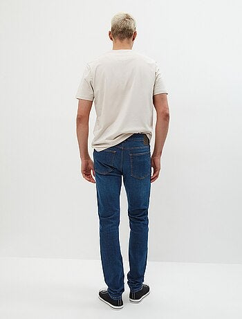 Pantalones ajustados, MO Fashion