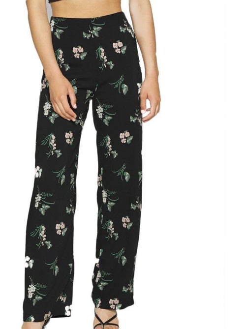 Pantalones Anchos de Mujer Vero Moda Curve con Estampado - Kiabi Pantalones Anchos de Mujer Vero Moda Curve con Estampado - Kiabi