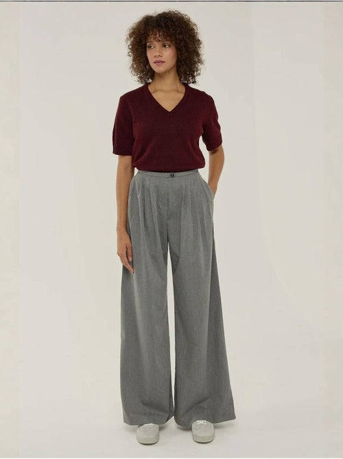 Pantalones anchos plisados hiccup - Kiabi Pantalones anchos plisados hiccup - Kiabi