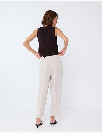 Pantalones arrugados, mo fashion