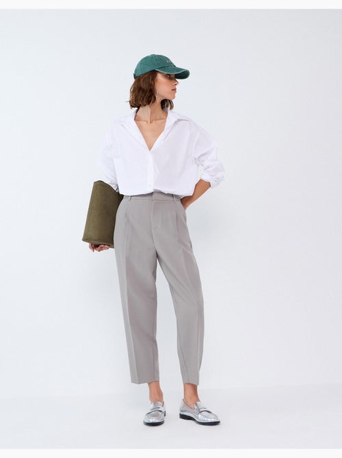 Pantalones arrugados, mo fashion - Kiabi Pantalones arrugados, mo fashion - Kiabi