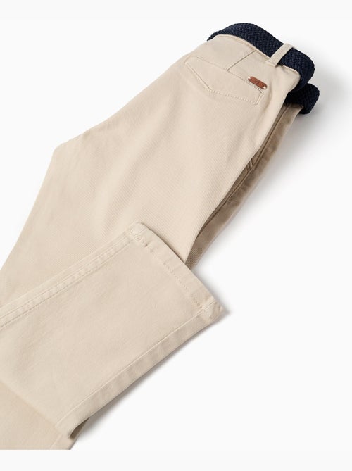 Pantalones chinos ajustados de sarga con cinturón - Kiabi