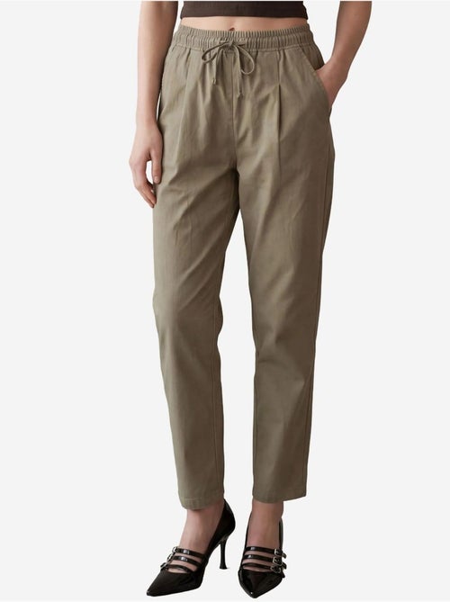 Pantalones con cordón ajustable en la cintura y bolsillo hasta el tobillo de my fashion - Kiabi Pantalones con cordón ajustable en la cintura y bolsillo hasta el tobillo de my fashion - Kiabi