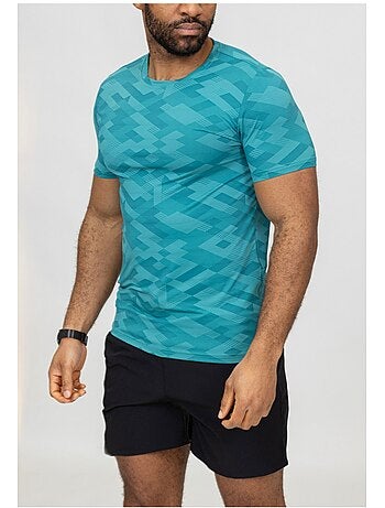 Pantalones cortos, camiseta Kebello