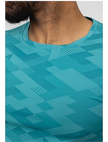 Pantalones cortos, camiseta Kebello