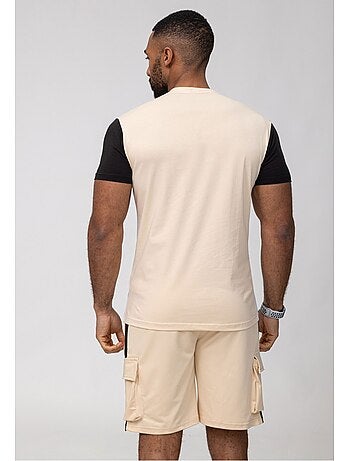 Pantalones cortos, camiseta Kebello