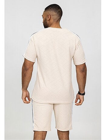 Pantalones cortos, camiseta Kebello