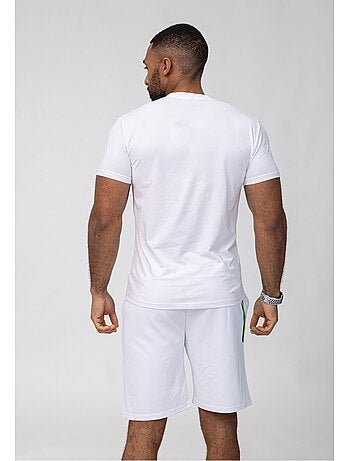 Pantalones cortos, camiseta Kebello