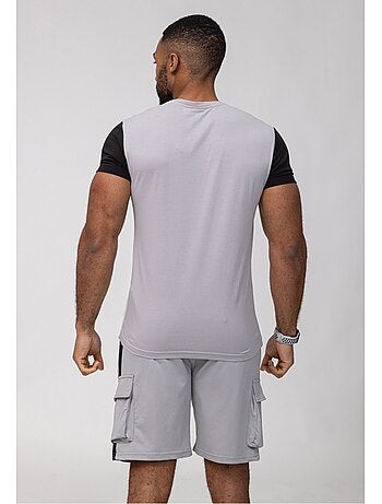 Pantalones cortos, camiseta Kebello