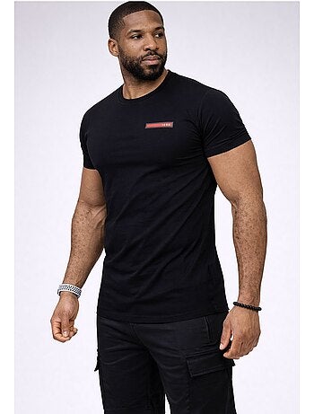 Pantalones cortos, camiseta Kebello