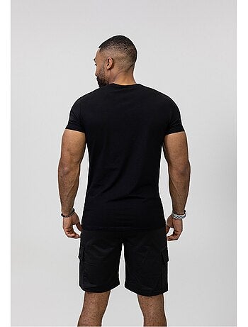 Pantalones cortos, camiseta Kebello