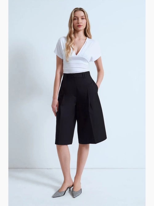 Pantalones cortos capri de popelina de algodón de tiro alto dilvin - Kiabi Pantalones cortos capri de popelina de algodón de tiro alto dilvin - Kiabi