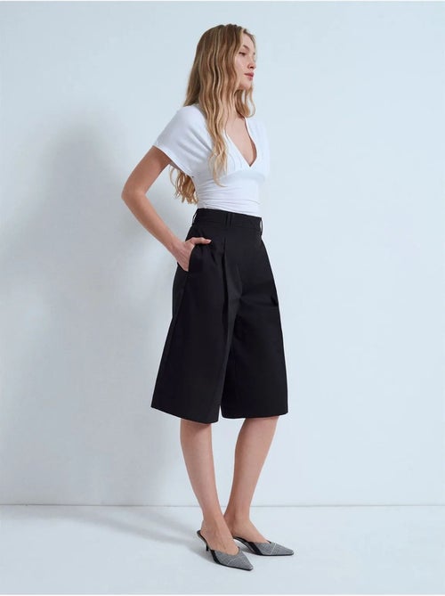 Pantalones cortos capri de popelina de algodón de tiro alto dilvin - Kiabi Pantalones cortos capri de popelina de algodón de tiro alto dilvin - Kiabi