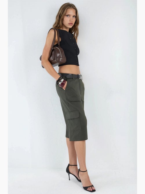 Pantalones cortos capri extragrandes de cintura baja hiccup - Kiabi Pantalones cortos capri extragrandes de cintura baja hiccup - Kiabi
