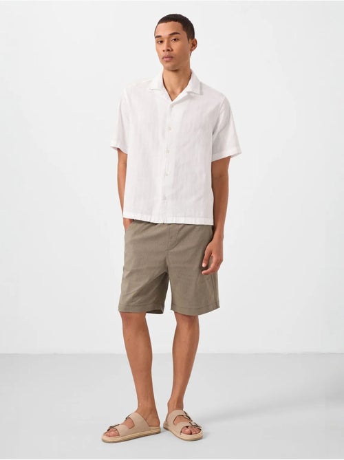 Pantalones cortos chinos de hombre de corte regular tommy - Kiabi Pantalones cortos chinos de hombre de corte regular tommy - Kiabi