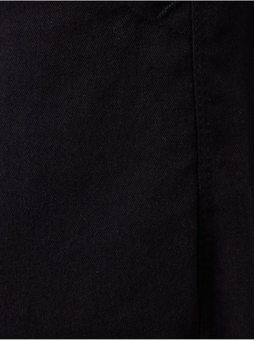 Pantalones cortos chinos de hombre de corte regular tommy - Kiabi Pantalones cortos chinos de hombre de corte regular tommy - Kiabi