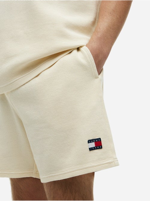 Pantalones cortos cuello redondo - Tommy jeans - Kiabi Pantalones cortos cuello redondo - Tommy jeans - Kiabi
