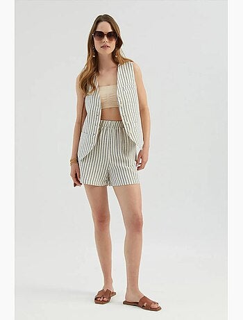 Pantalones cortos de cintura alta con rayas y cintura elástica hiccup