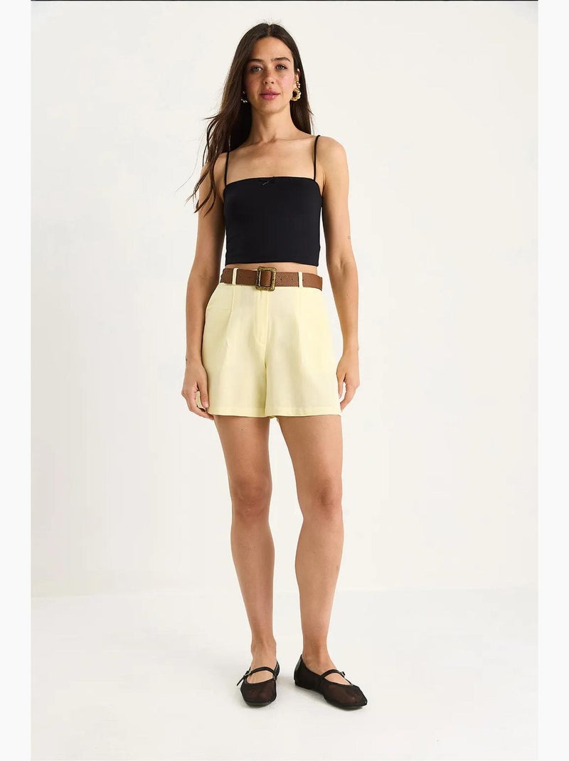Pantalones cortos de lino fino con detalle de bolsillo y cinturón lucci Amarillo limón - Kiabi