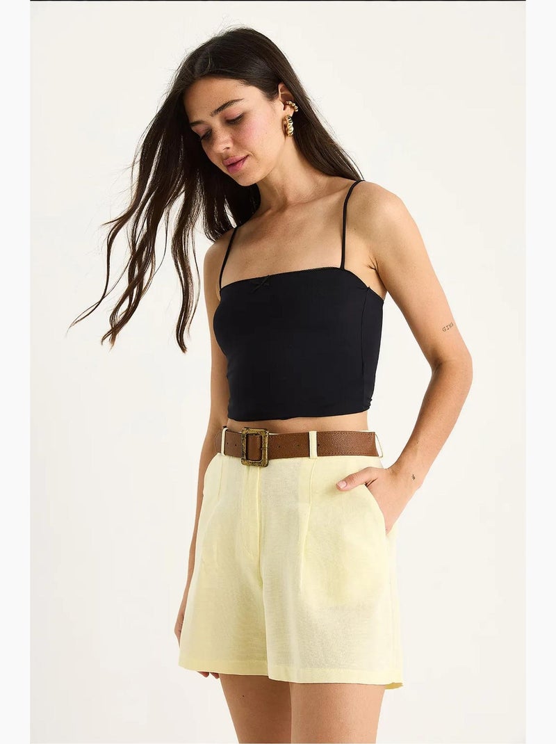 Pantalones cortos de lino fino con detalle de bolsillo y cinturón lucci Amarillo limón - Kiabi
