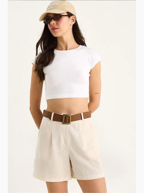 Pantalones cortos de lino fino con detalle de bolsillo y cinturón lucci - Kiabi Pantalones cortos de lino fino con detalle de bolsillo y cinturón lucci - Kiabi