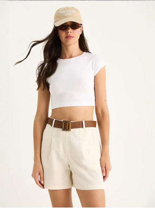 Pantalones cortos de lino fino con detalle de bolsillo y cinturón lucci - Kiabi Pantalones cortos de lino fino con detalle de bolsillo y cinturón lucci - Kiabi