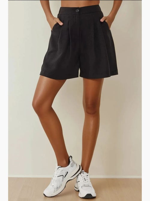 Pantalones cortos de lyocell suave al tacto y cintura alta plisados hiccup - Kiabi Pantalones cortos de lyocell suave al tacto y cintura alta plisados hiccup - Kiabi