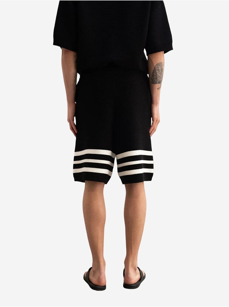 Pantalones cortos de punto a rayas para hombre con cintura con cordón giesto Negro - Kiabi