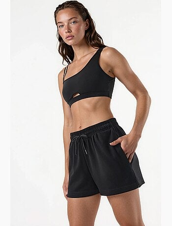 Pantalones cortos de punto de talle medio y corte relajado hiccup