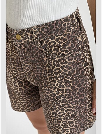 Pantalones cortos MUDA