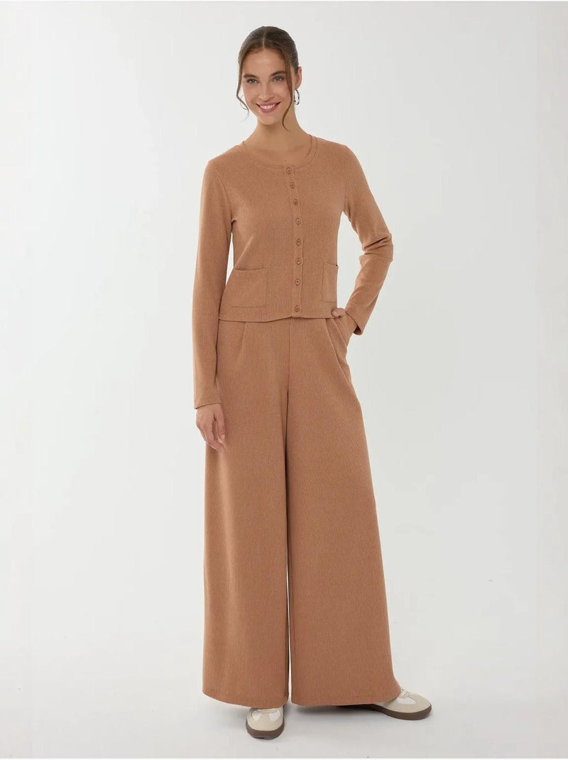 Pantalones de cintura elástica y pierna ancha Marrón - Kiabi