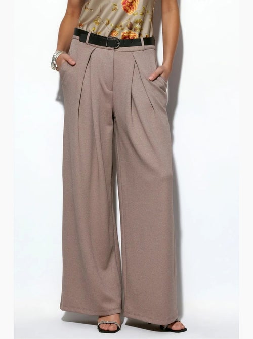 Pantalones de crepé de pernera ancha y cintura alta con cinturón busem - Kiabi Pantalones de crepé de pernera ancha y cintura alta con cinturón busem - Kiabi