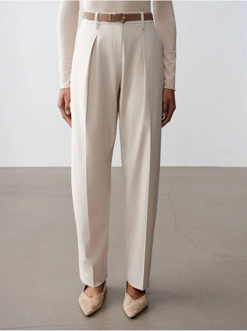 Pantalones de crepé de pernera recta con cinturón dilvin - Kiabi Pantalones de crepé de pernera recta con cinturón dilvin - Kiabi