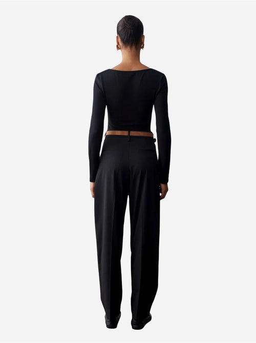 Pantalones de crepé de pernera recta con cinturón dilvin - Kiabi Pantalones de crepé de pernera recta con cinturón dilvin - Kiabi