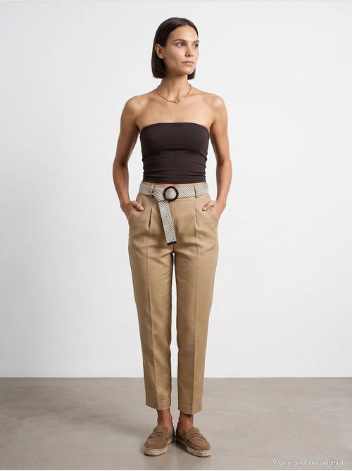 Pantalones de crepé de pierna recta con pinzas dilvin - Kiabi Pantalones de crepé de pierna recta con pinzas dilvin - Kiabi